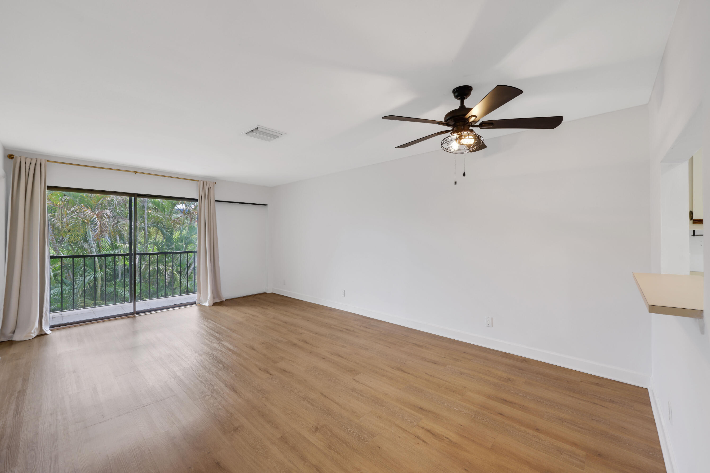 BOCA ISLE CONDO - Residential