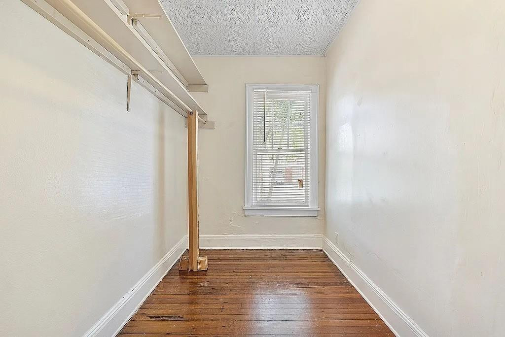 Hollywood 1-21 B - Residential Lease