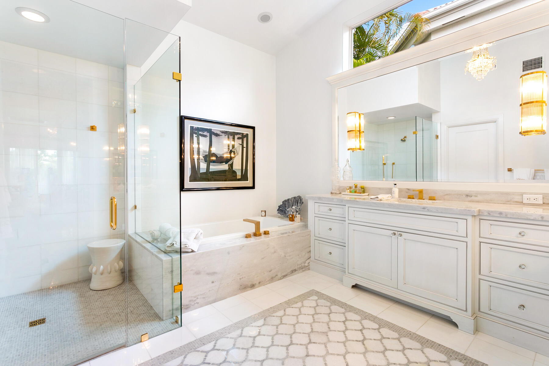 ADMIRALS COVE - Residential