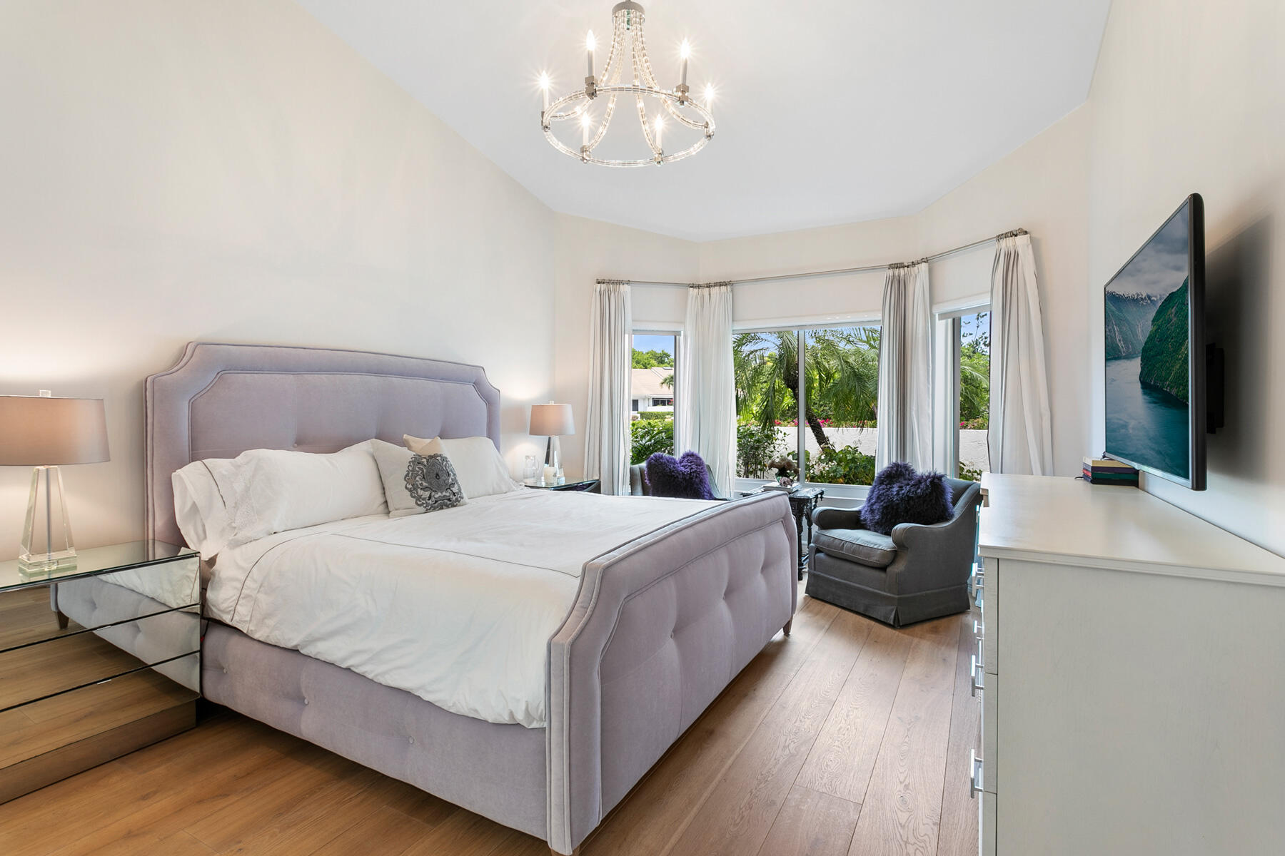 ADMIRALS COVE - Residential