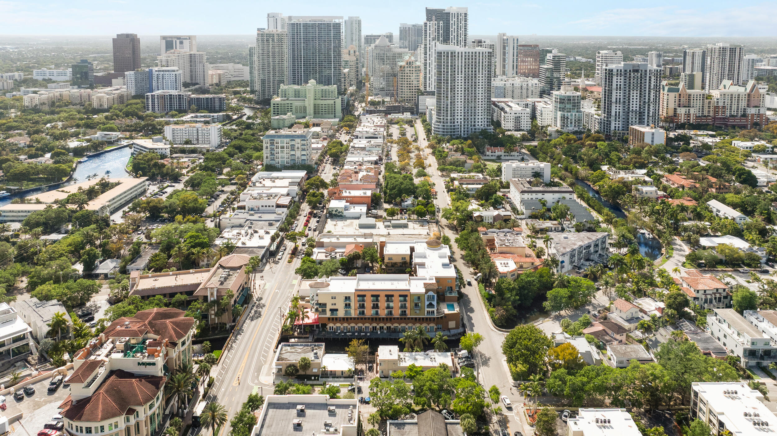 VILLAGGIO DI LAS OLAS CONDO - Residential