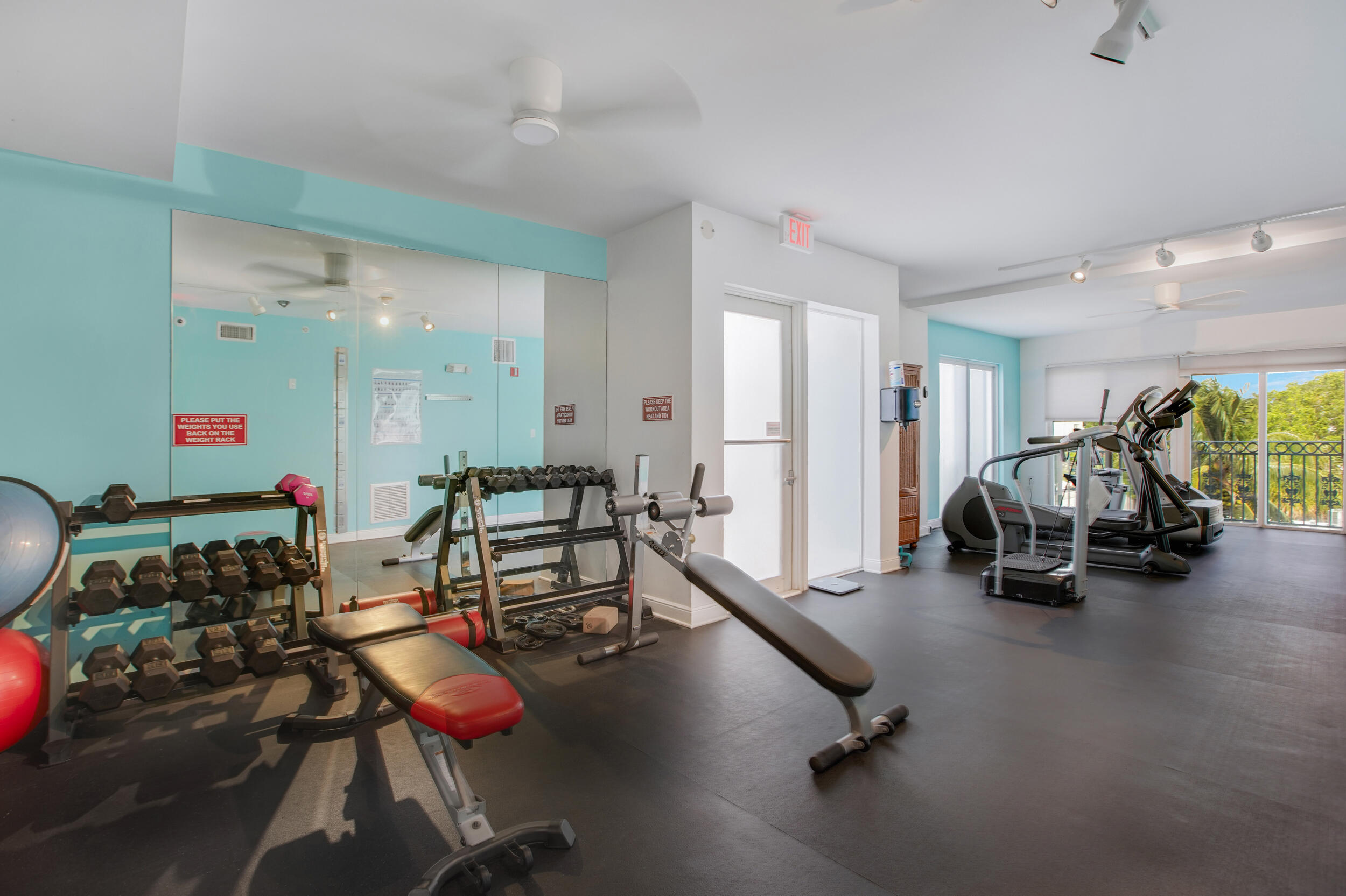 VILLAGGIO DI LAS OLAS CONDO - Residential