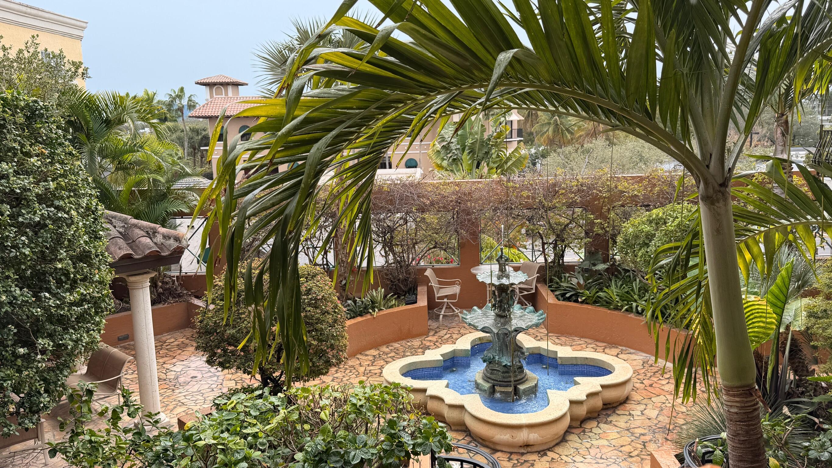 VILLAGGIO DI LAS OLAS CONDO - Residential