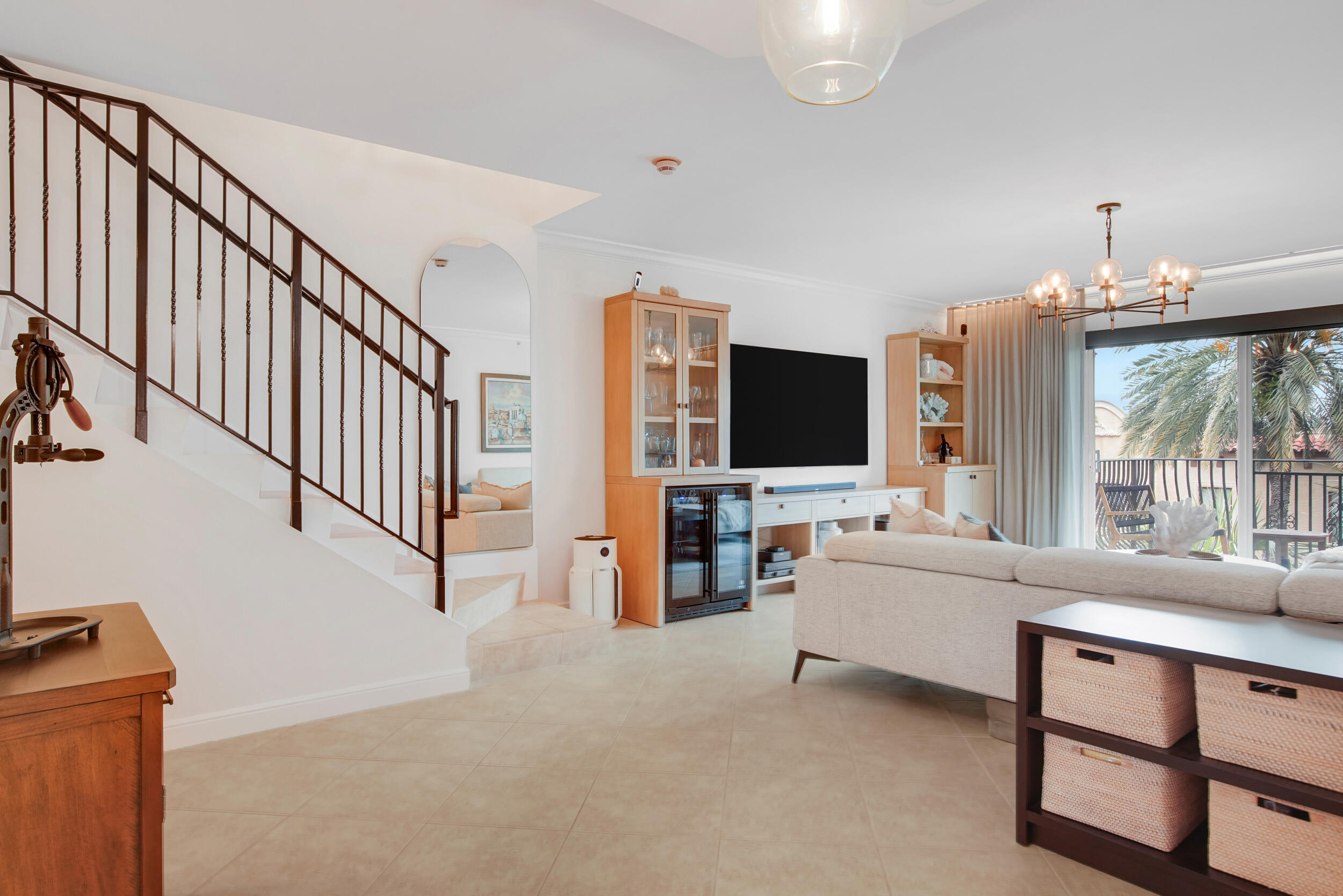 1111 E Las Olas Boulevard 410