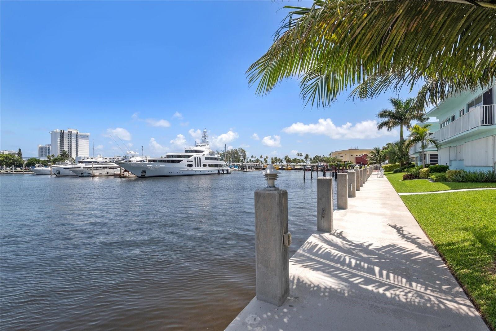 View Fort Lauderdale, FL 33316 co-op property