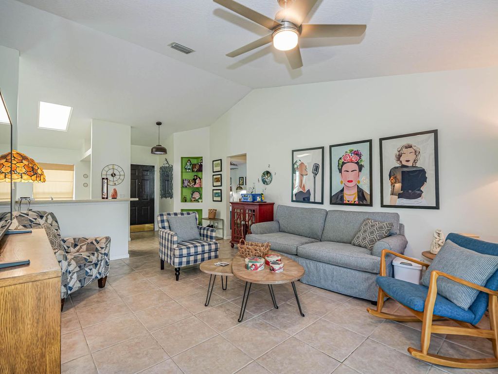 Photo of 1562 SE Crowberry Drive, Port Saint Lucie, FL 34983 (MLS # R10959577)