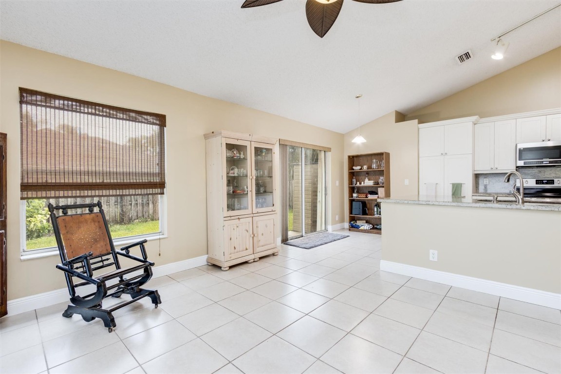 New River Estates Sec Ele - Residential