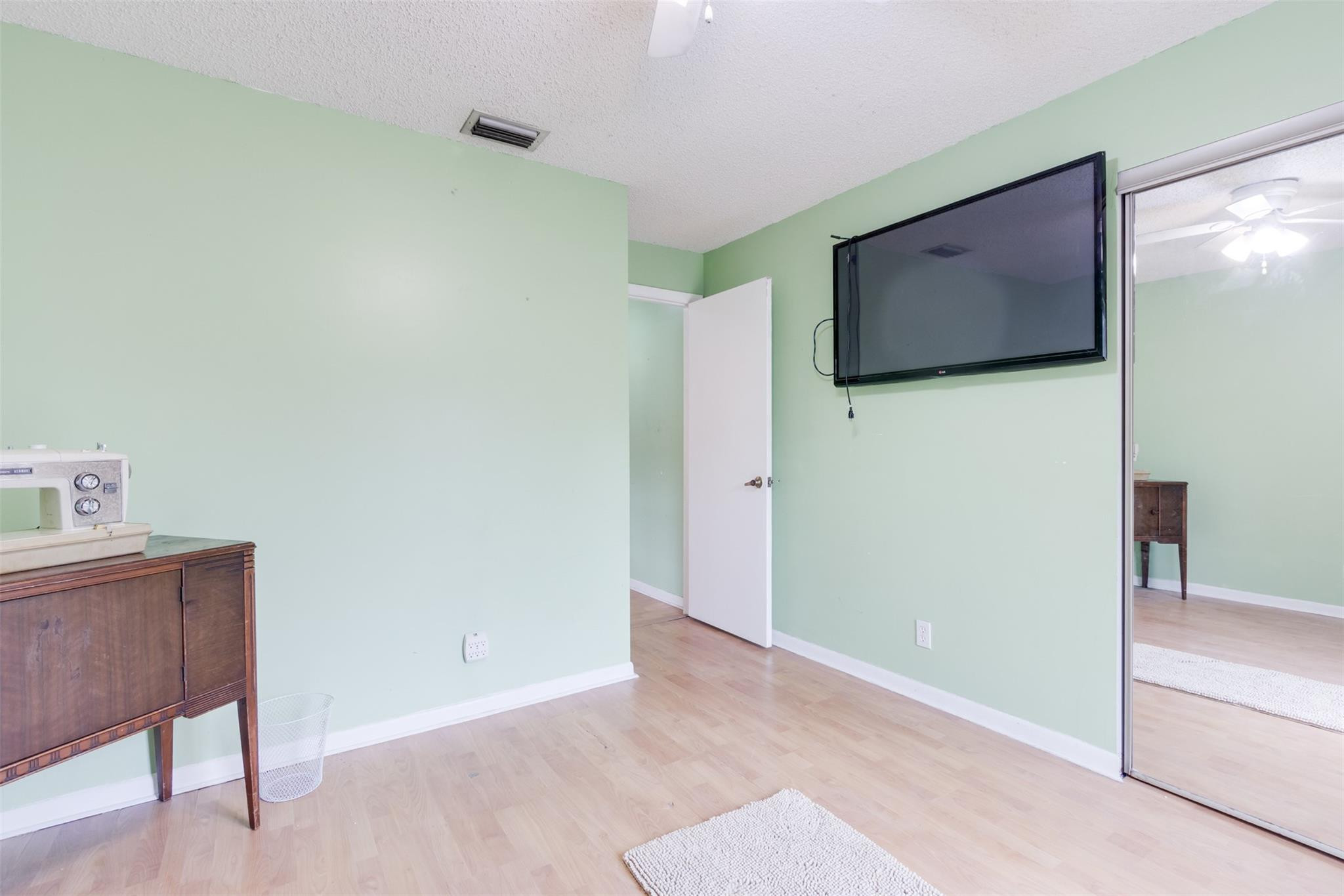 New River Estates Sec Ele - Residential