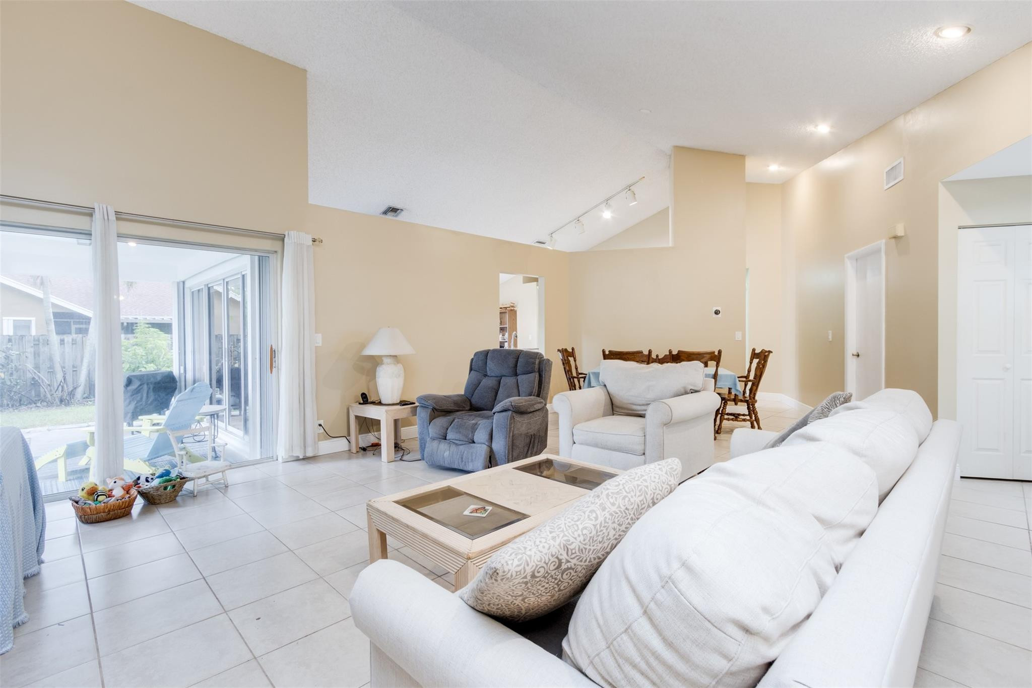 New River Estates Sec Ele - Residential