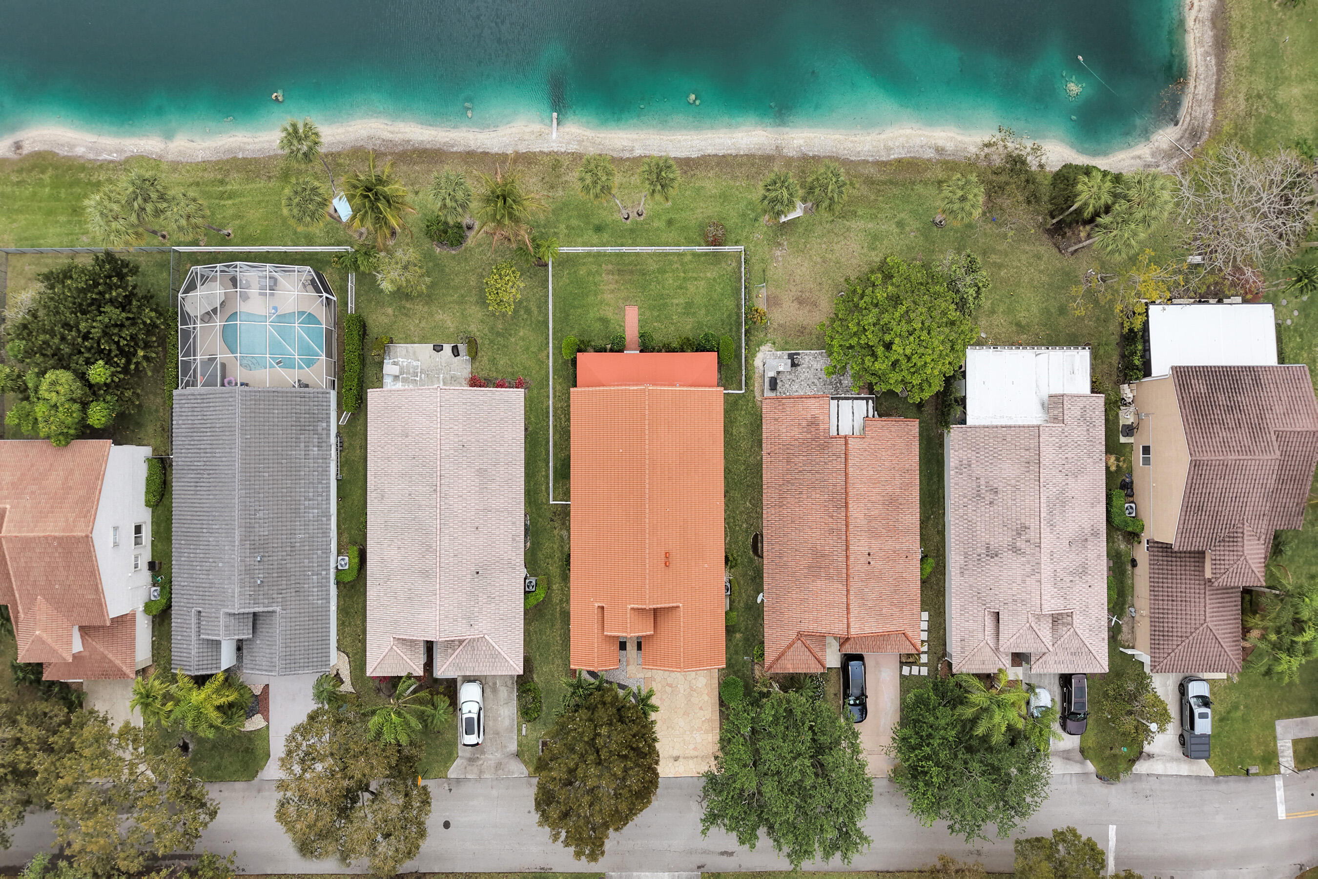 COQUINA LAKES - Residential