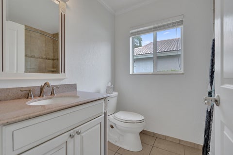 Tiny photo for 600 NW 45th Avenue, Deerfield Beach, FL 33442 (MLS # B26010114)