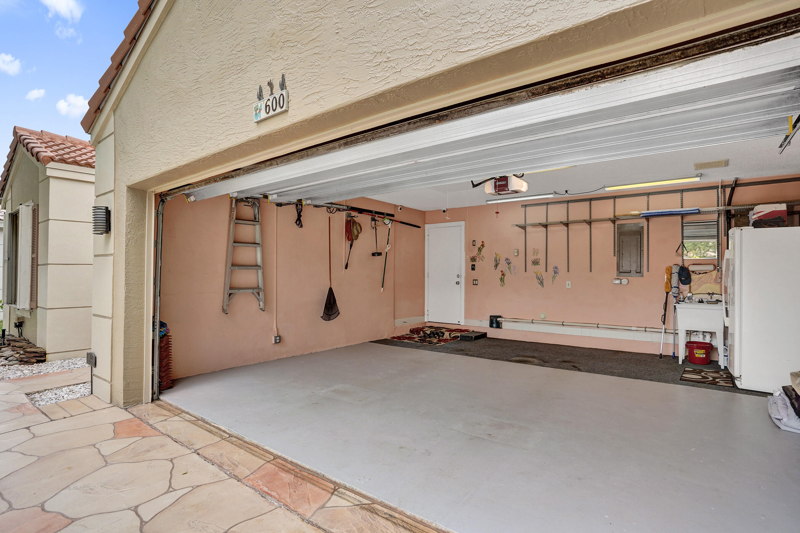 COQUINA LAKES - Residential