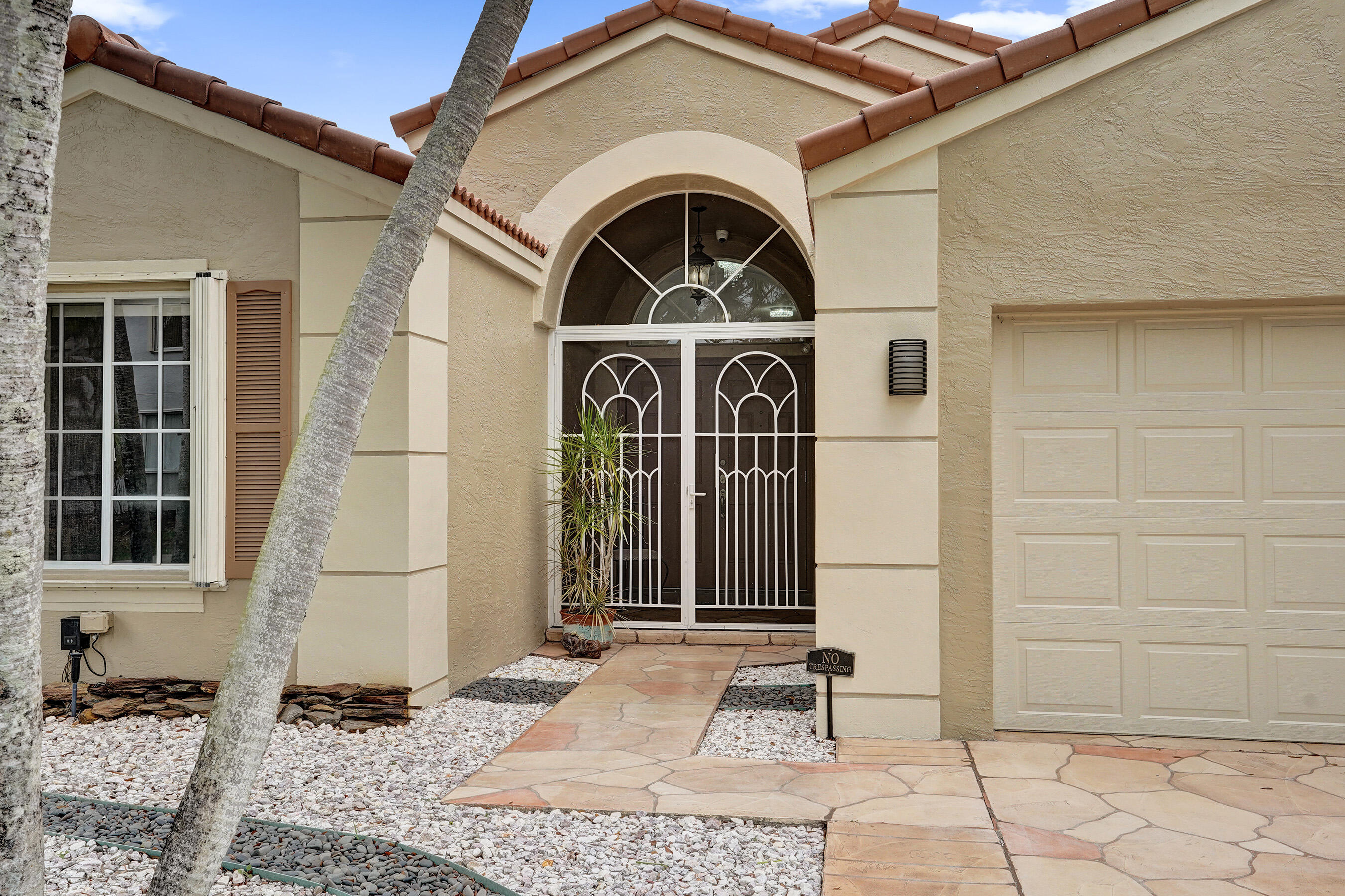 COQUINA LAKES - Residential