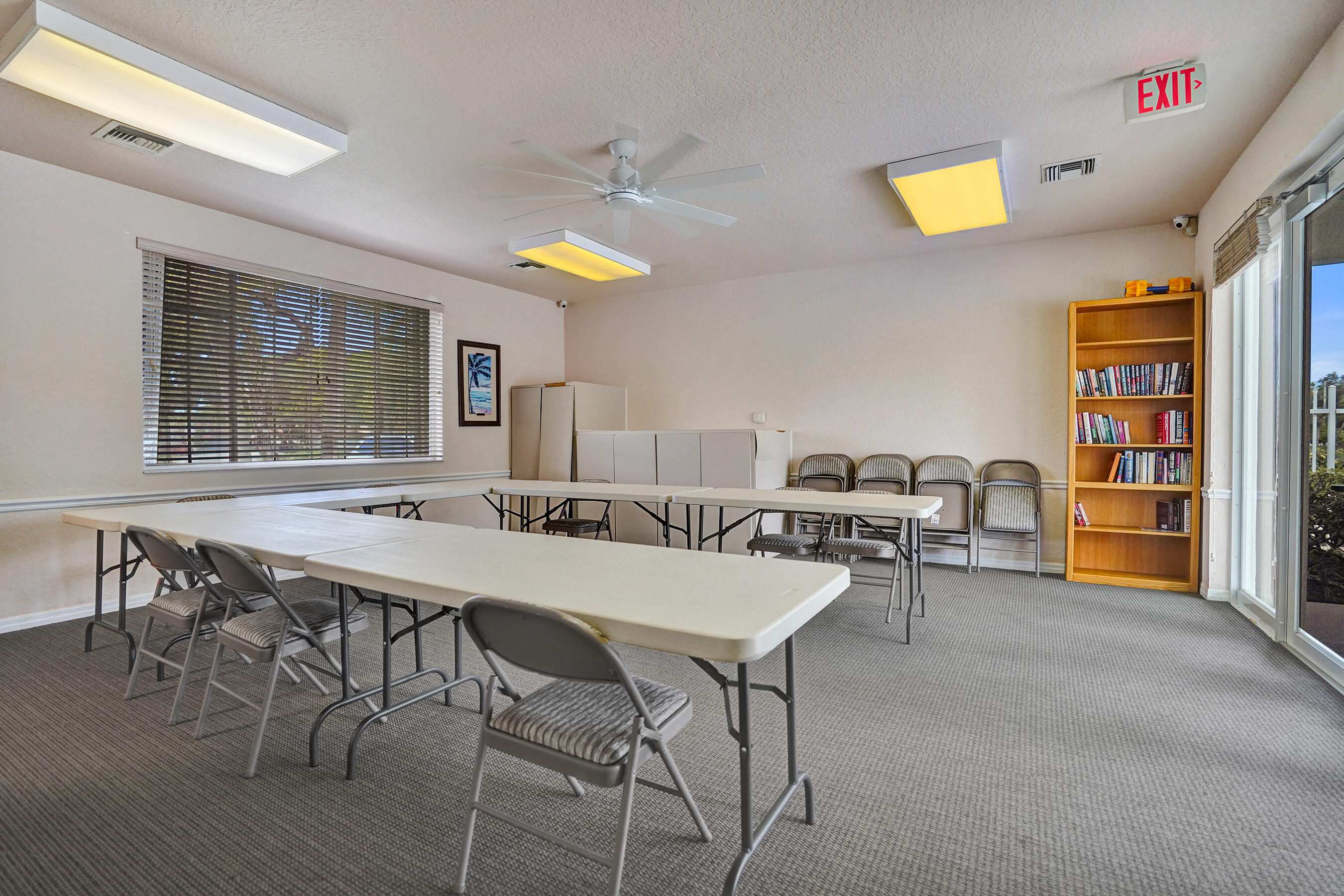 COQUINA LAKES - Residential