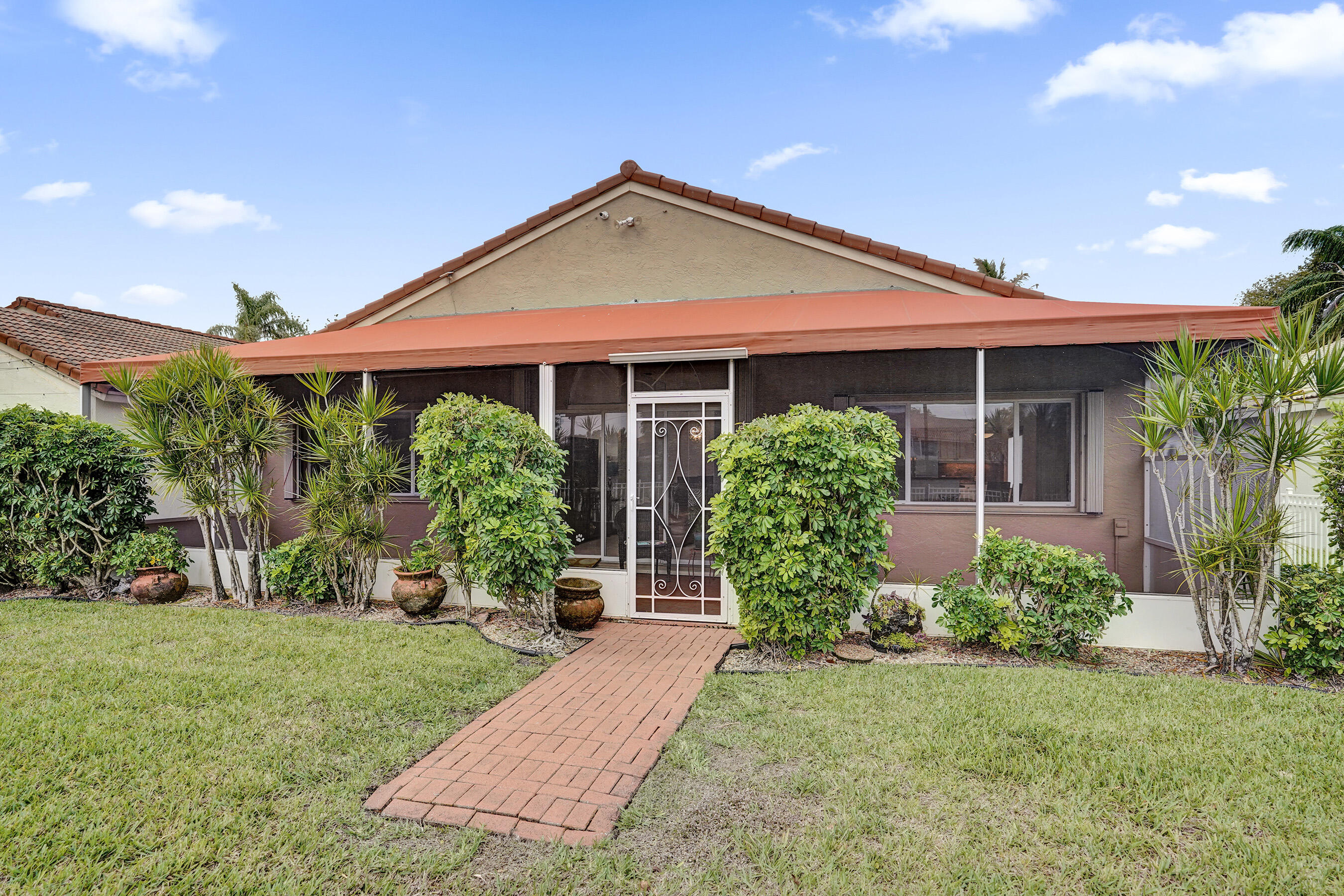 COQUINA LAKES - Residential