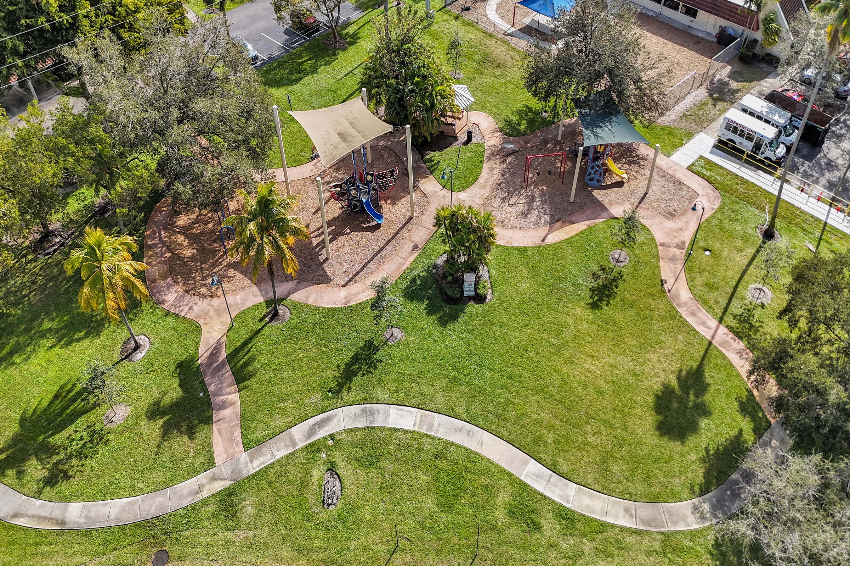 COQUINA LAKES - Residential