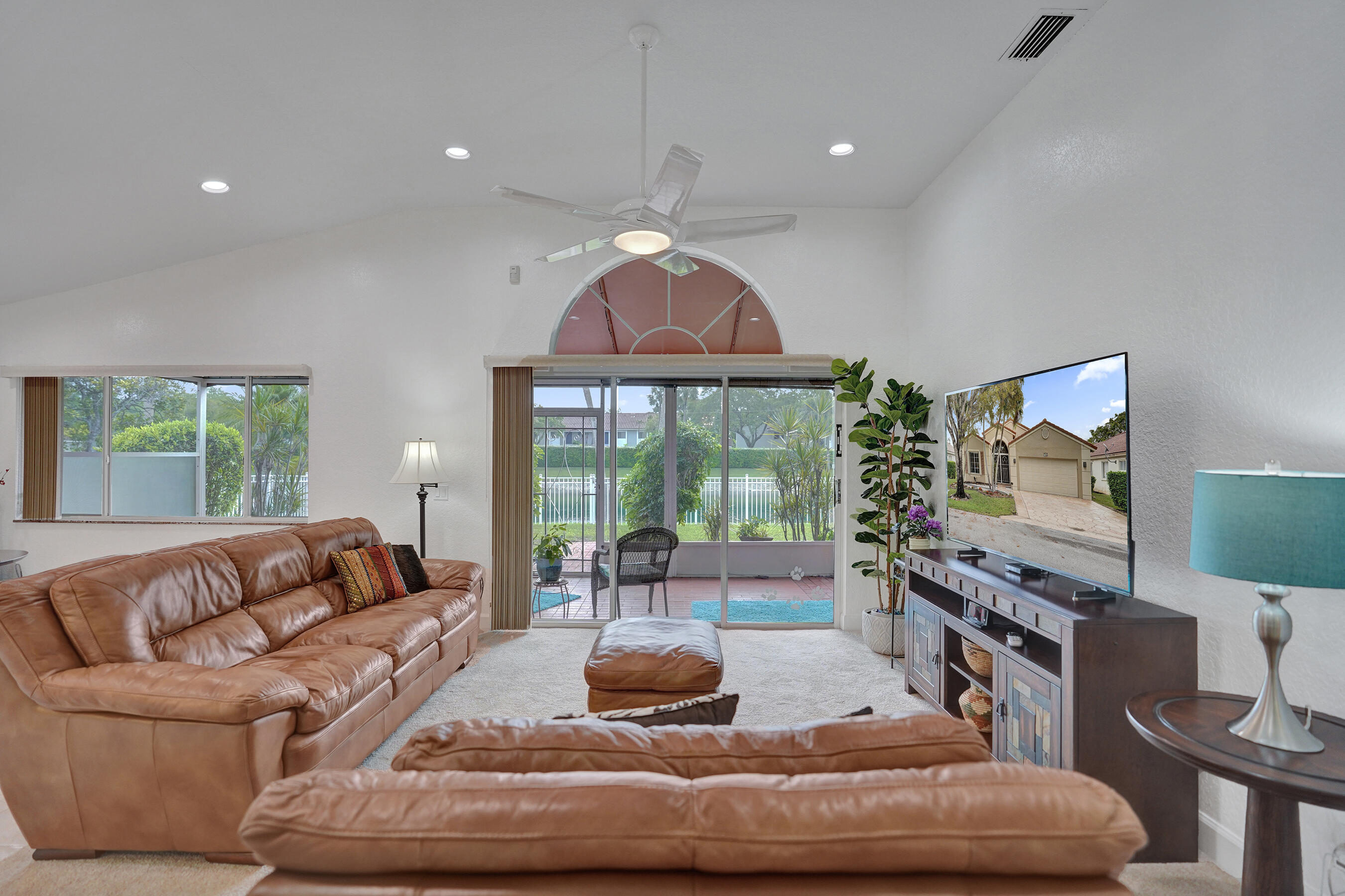 COQUINA LAKES - Residential