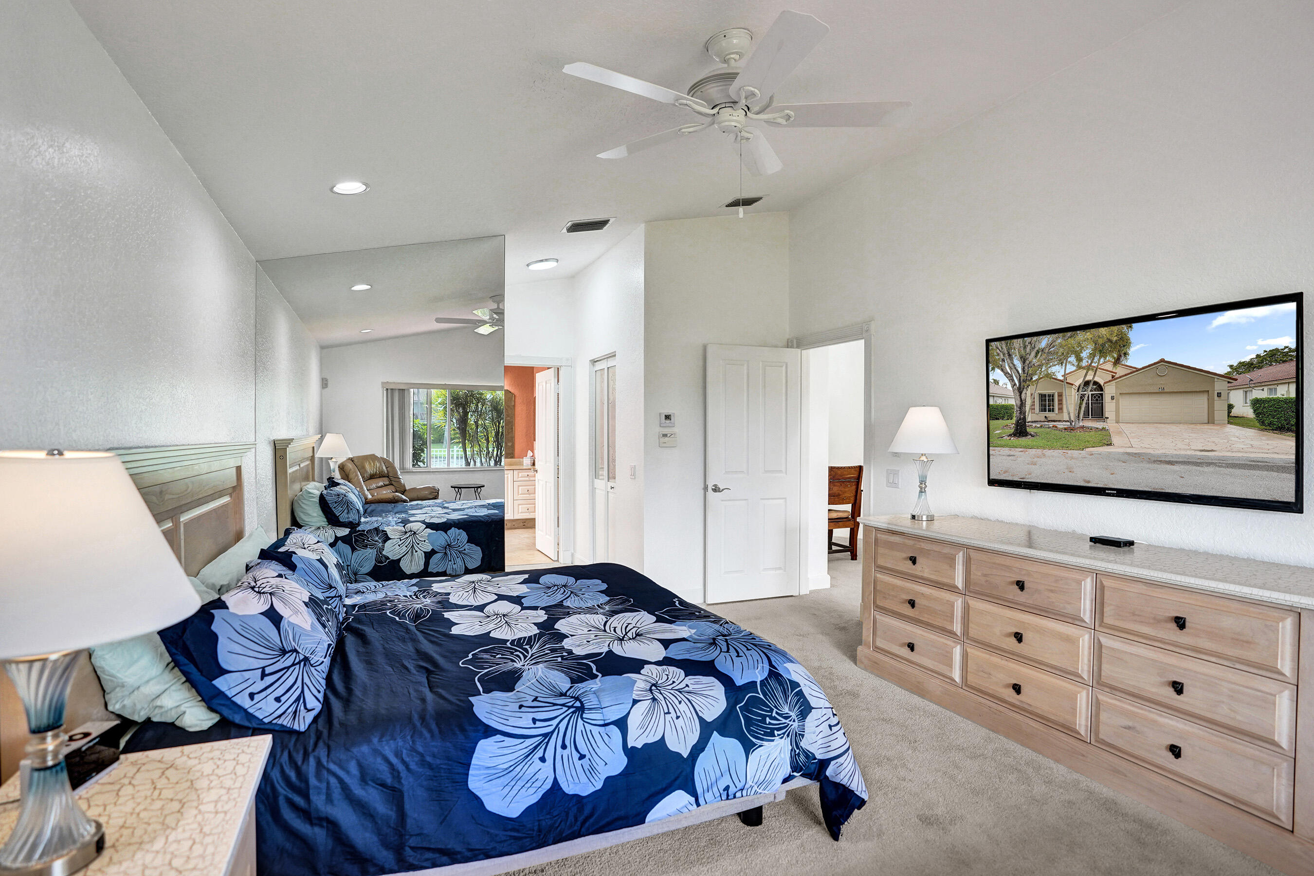 COQUINA LAKES - Residential