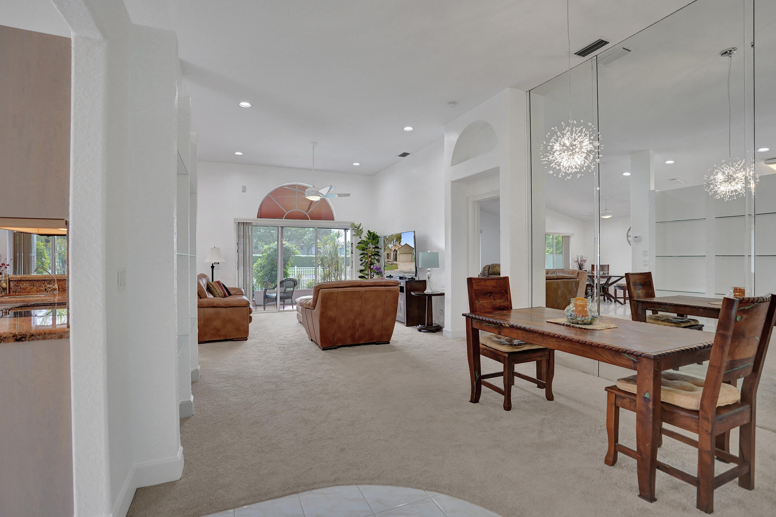 COQUINA LAKES - Residential