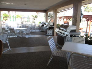 GOLDEN LAKES VILLAGE - Residential