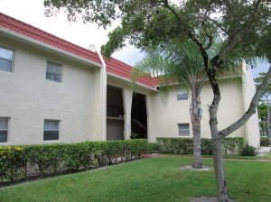 GOLDEN LAKES VILLAGE - Residential