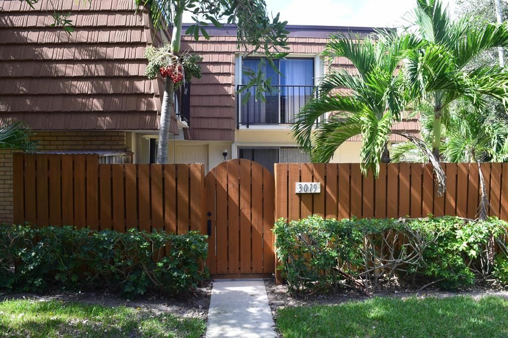 Photo of 3019 30th Ct Court, Jupiter, FL 33477 (MLS # R10753578)