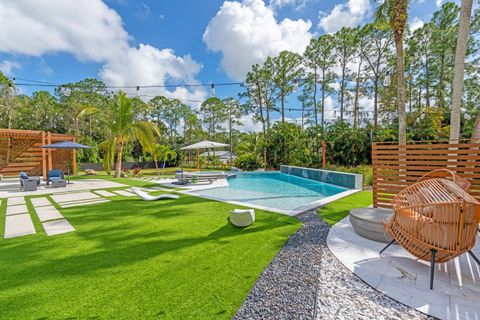 A home in Loxahatchee