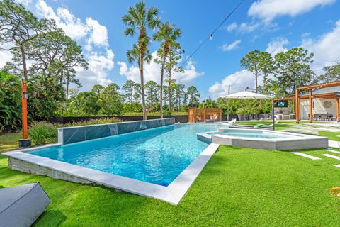 A home in Loxahatchee