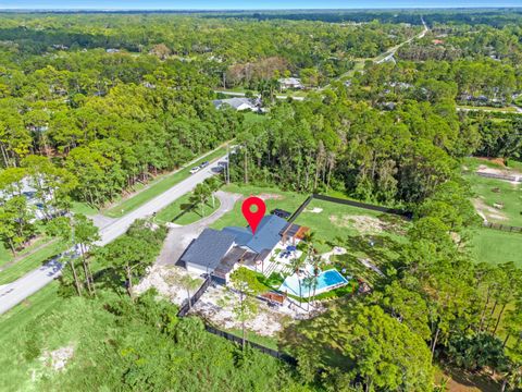 A home in Loxahatchee