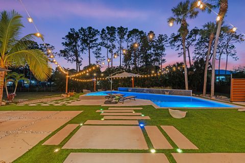 A home in Loxahatchee