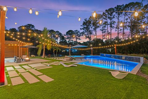 A home in Loxahatchee