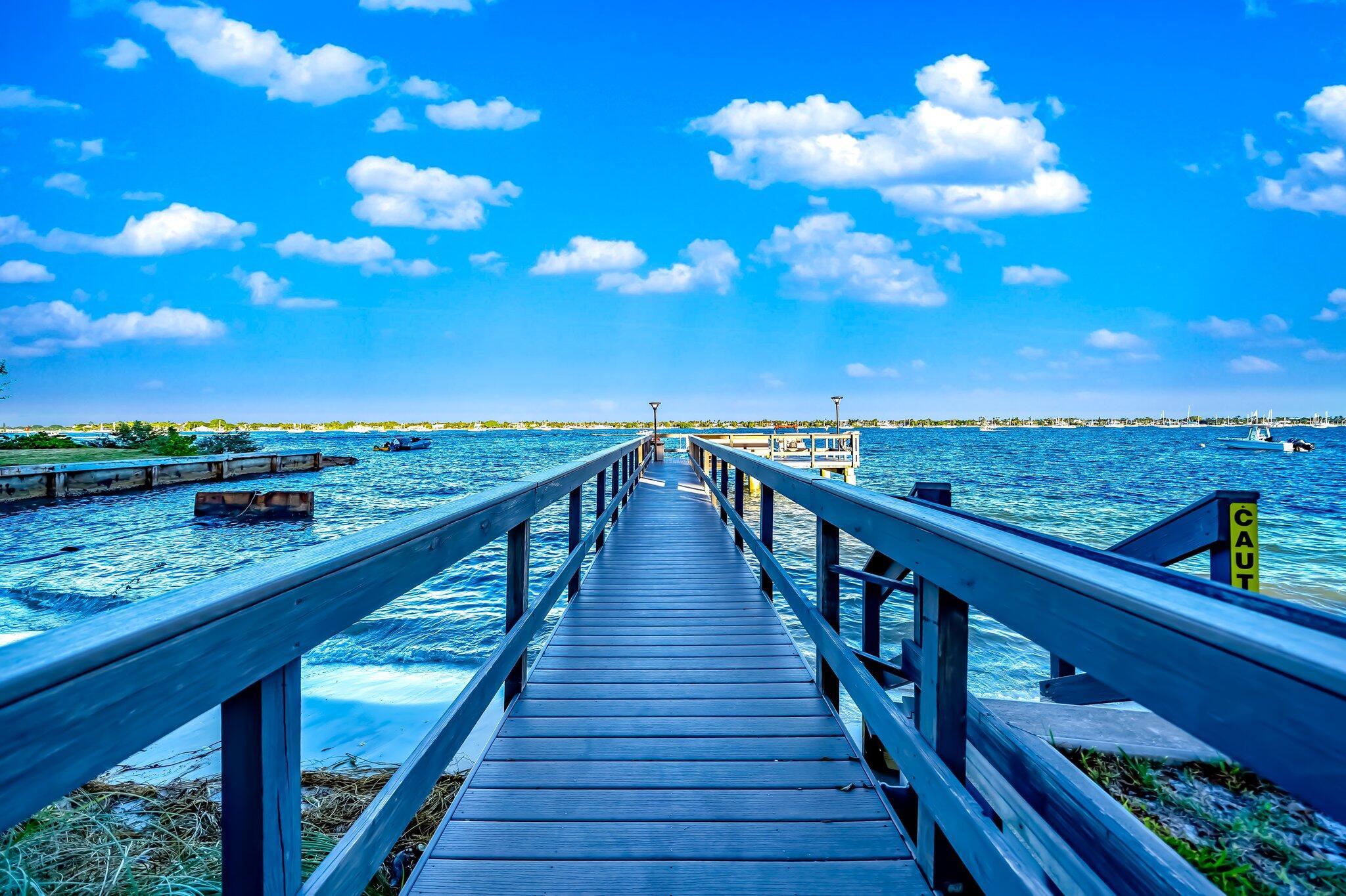 PALM BEACH HOUSE CONDO - Residential