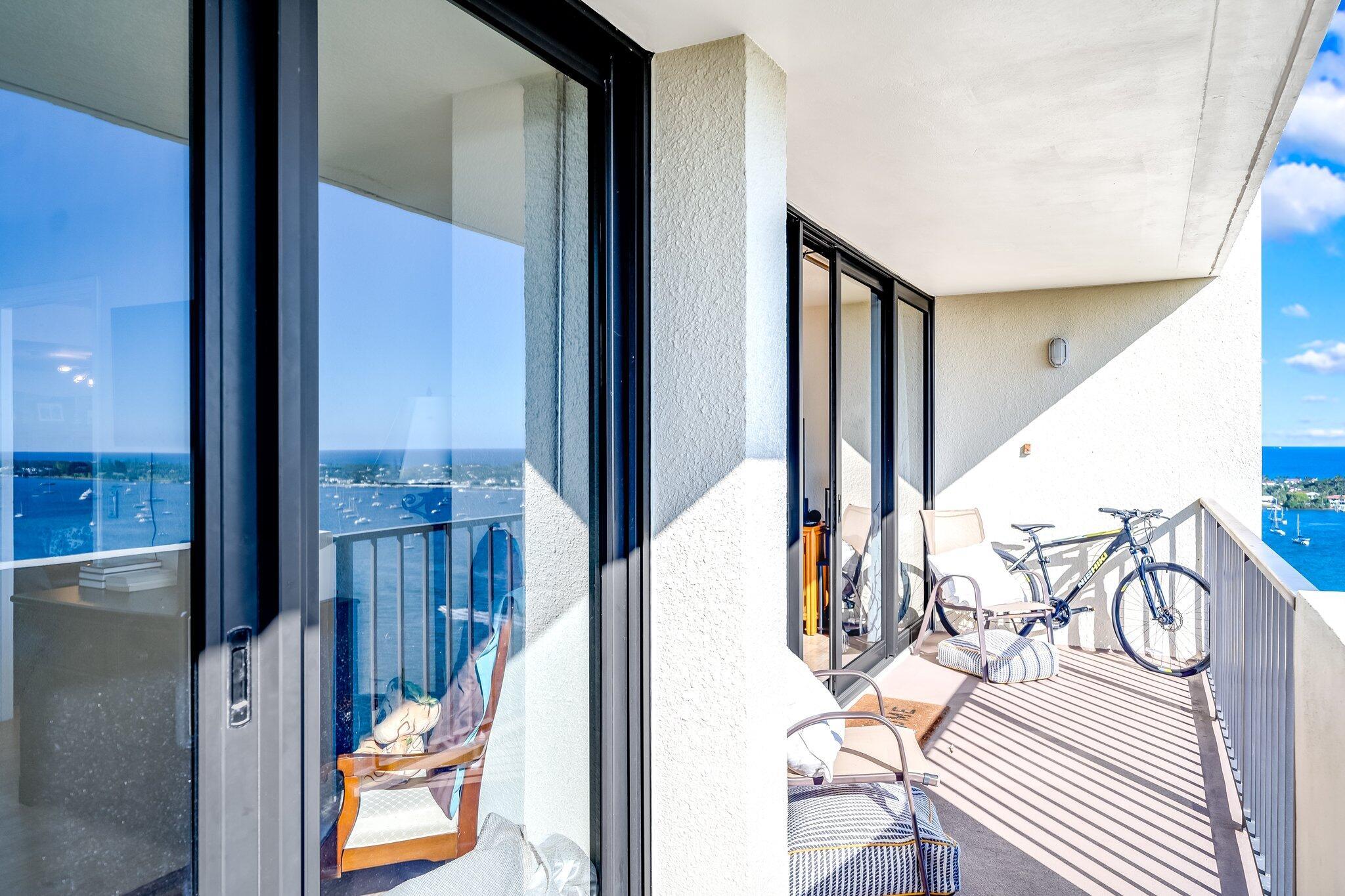 PALM BEACH HOUSE CONDO - Residential