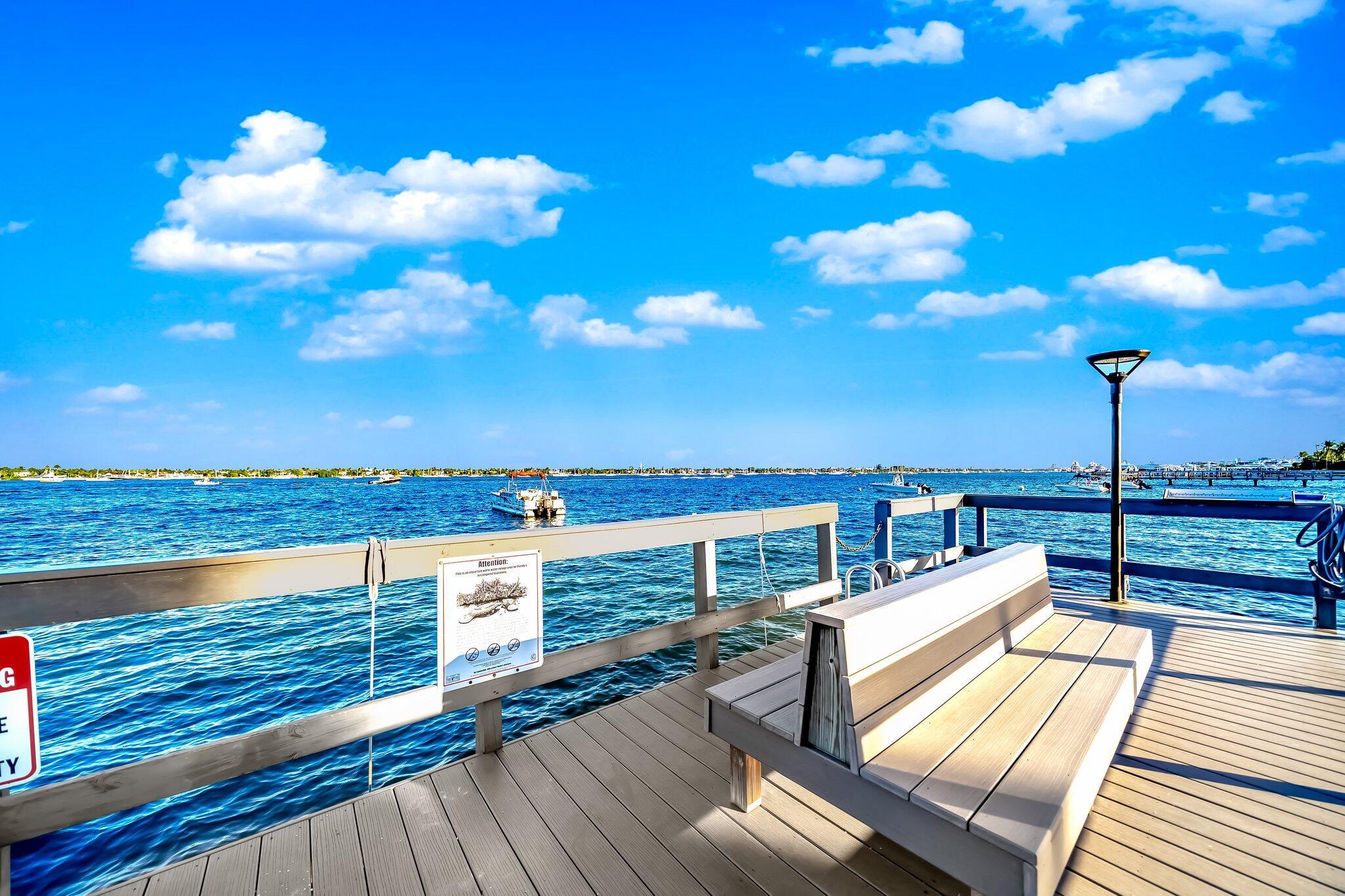 PALM BEACH HOUSE CONDO - Residential