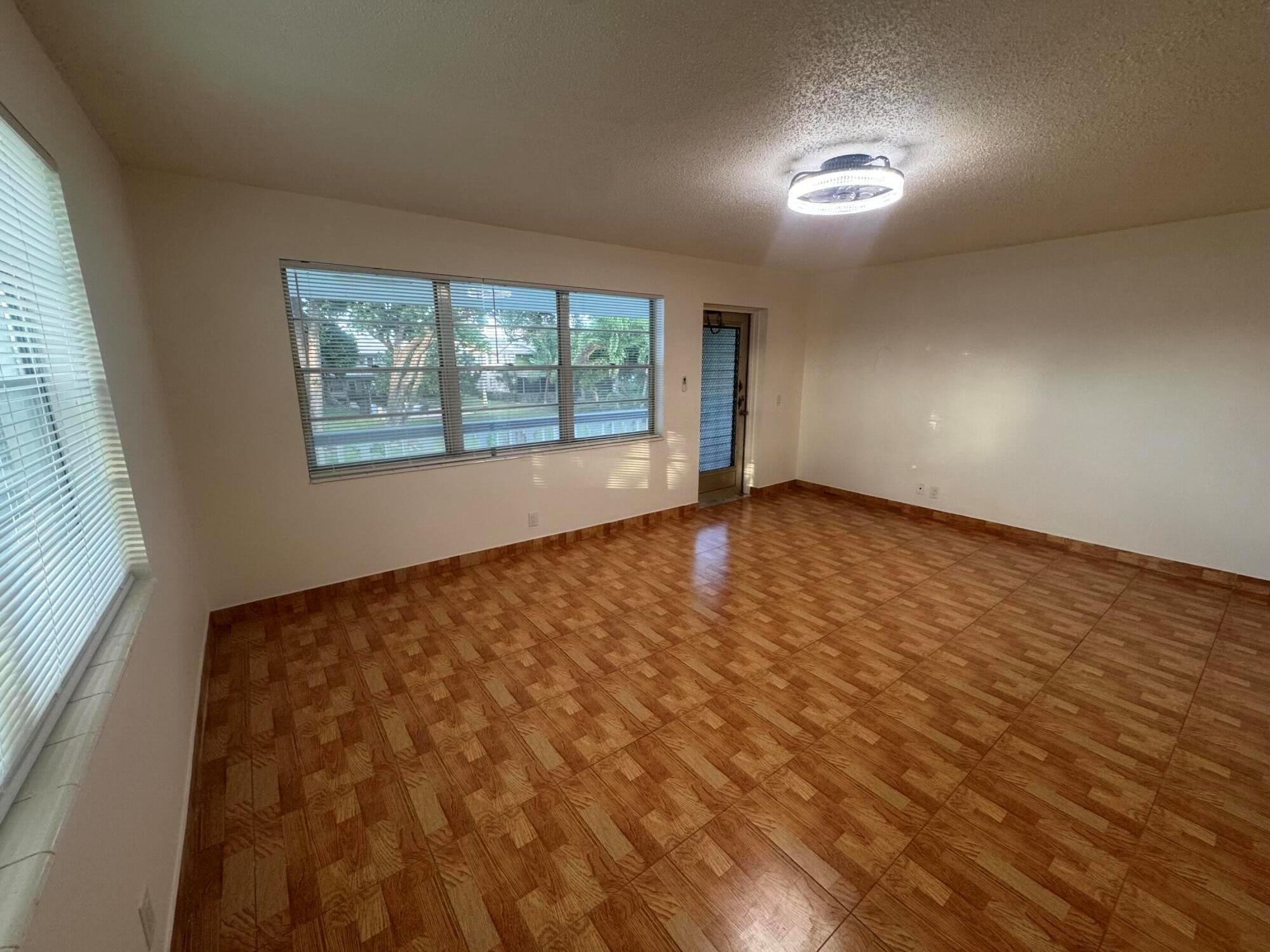 WINDSOR CONDOS - Residential Lease