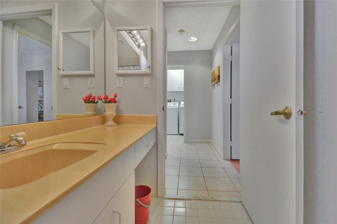 Sawgrass Lakes Homes - Residential