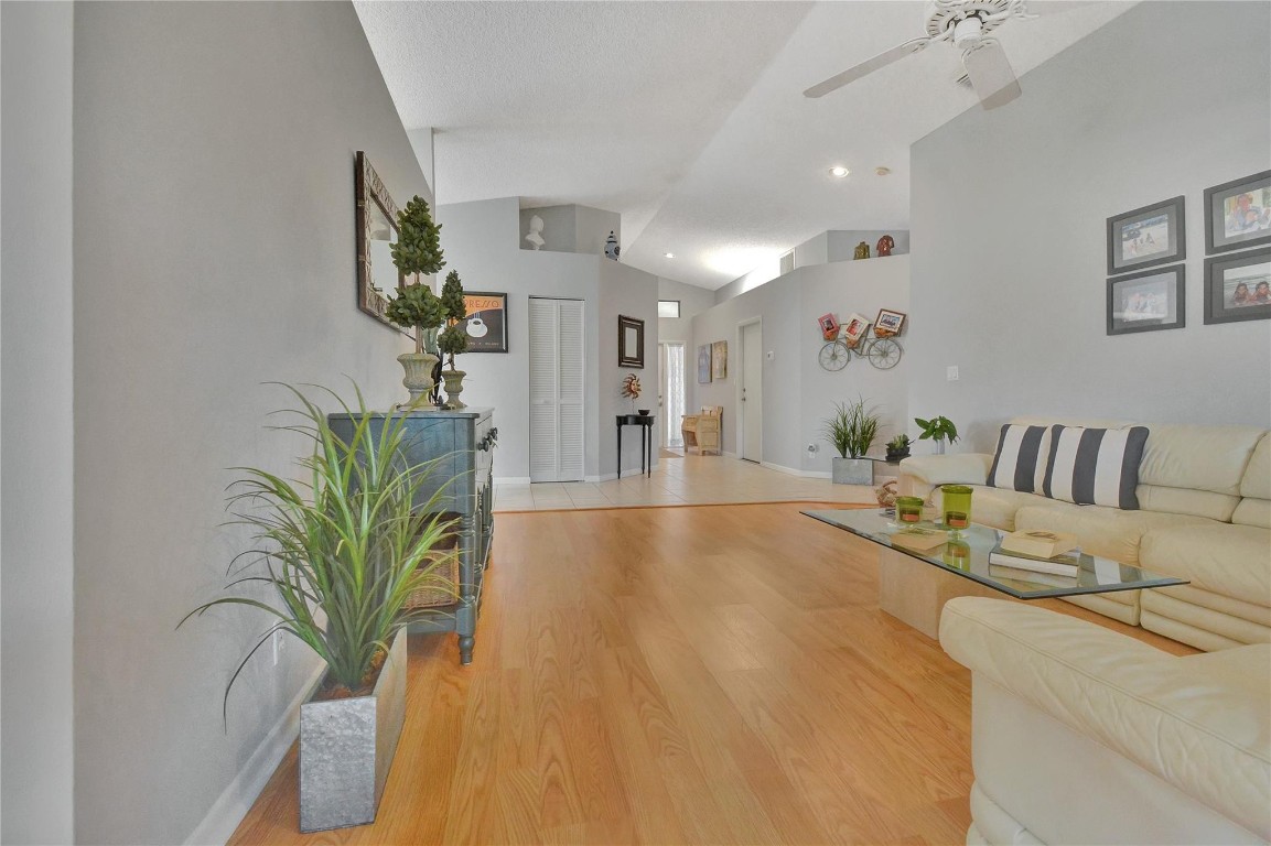 Sawgrass Lakes Homes - Residential