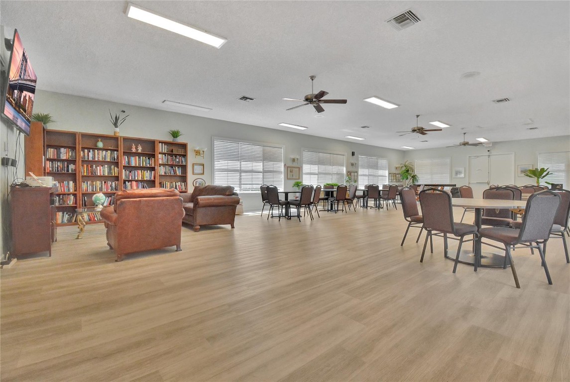 Sawgrass Lakes Homes - Residential