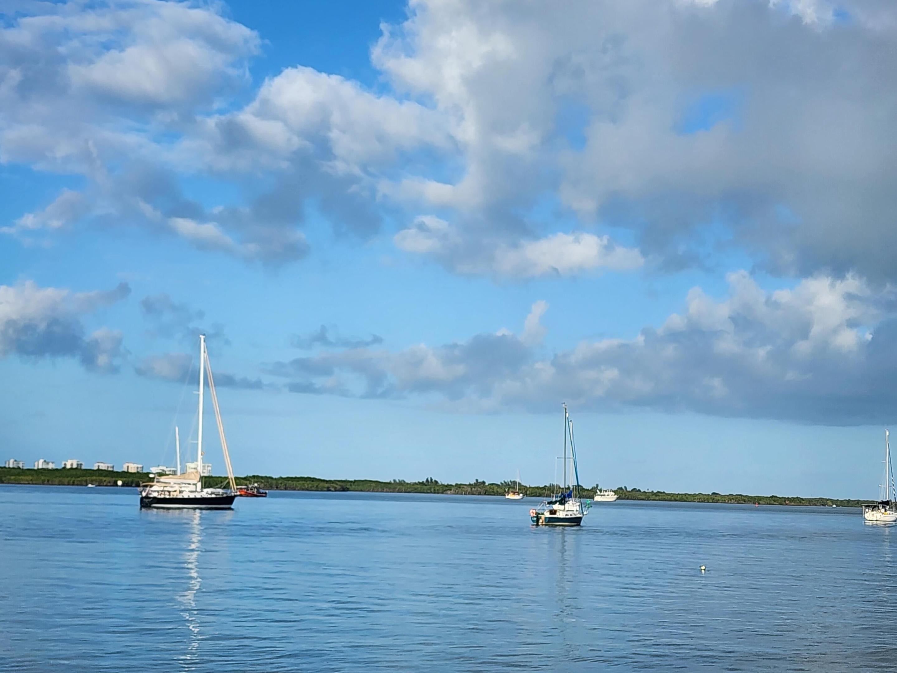 PORT ST LUCIE SECTION 18 - Residential