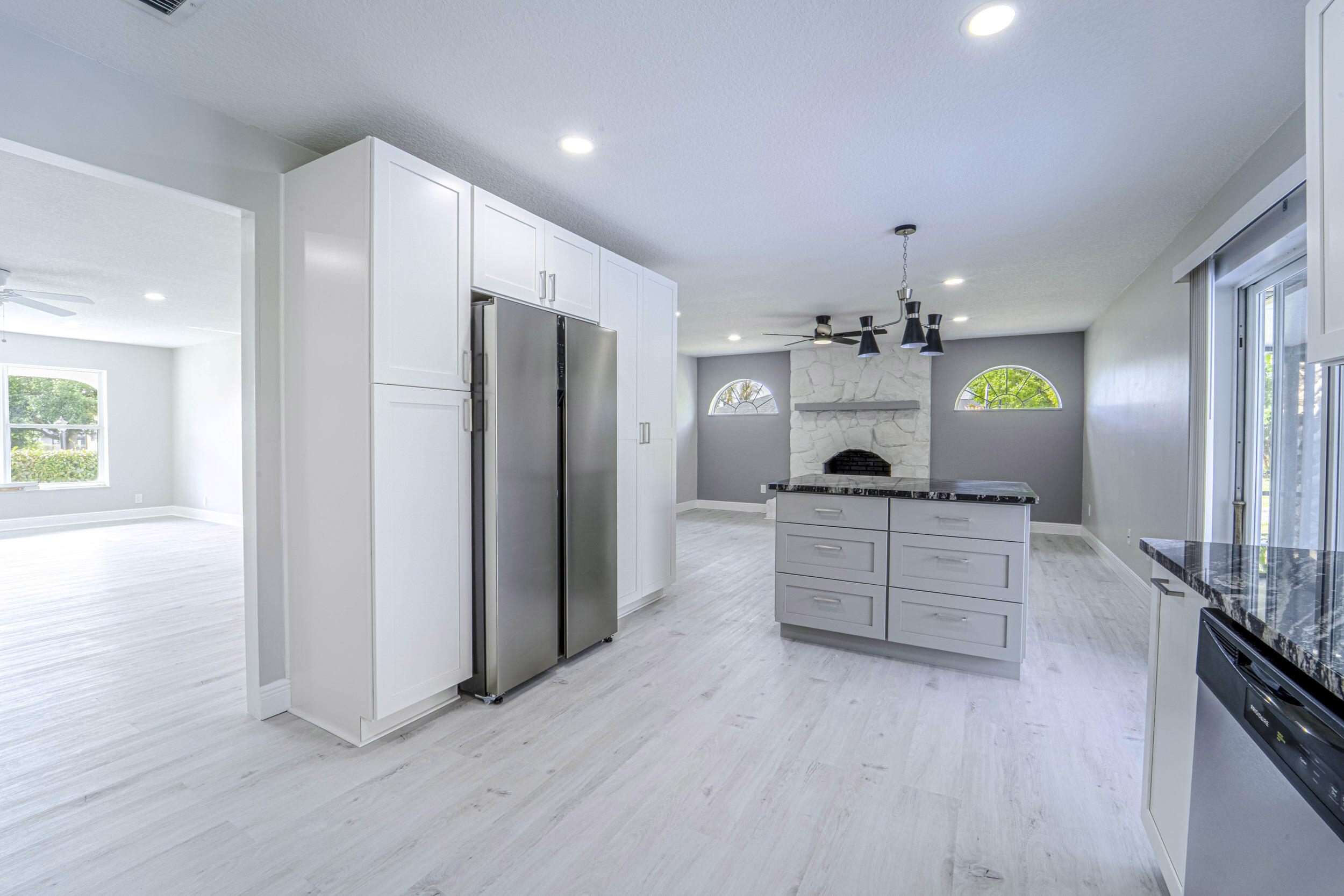 PORT ST LUCIE SECTION 18 - Residential