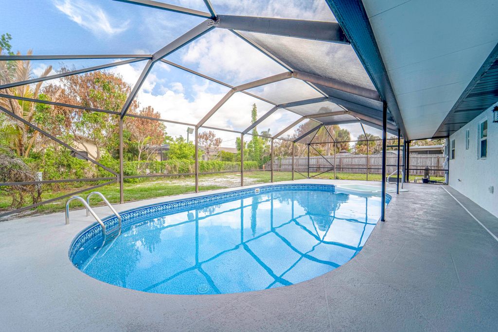 Photo of 2538 SE Price Court, Port Saint Lucie, FL 34984 (MLS # B26011910)