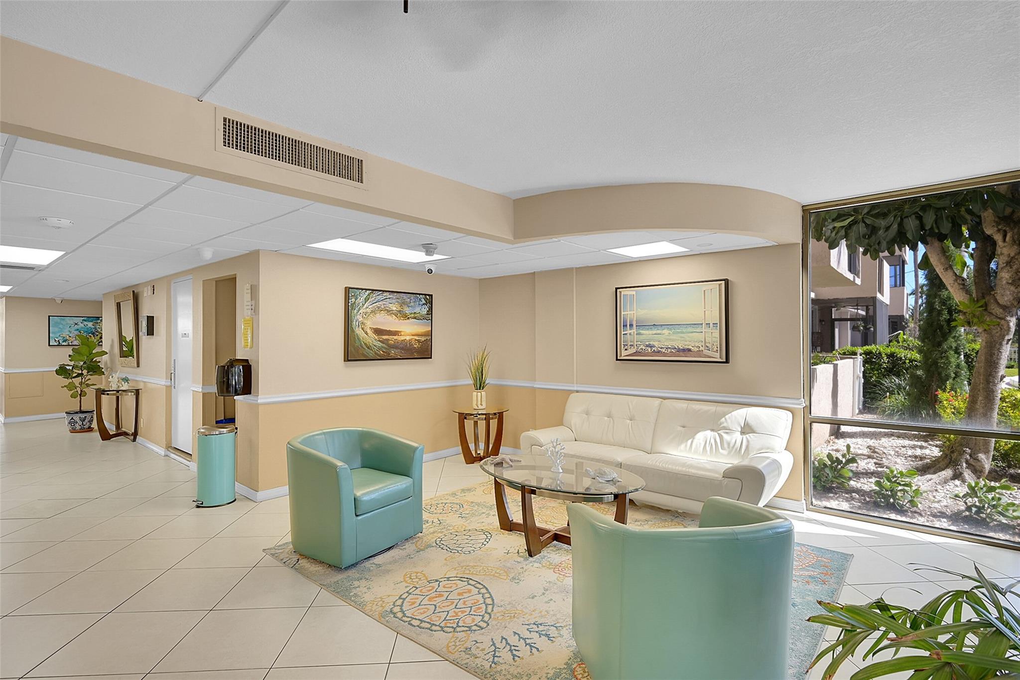 Island Club - Residential