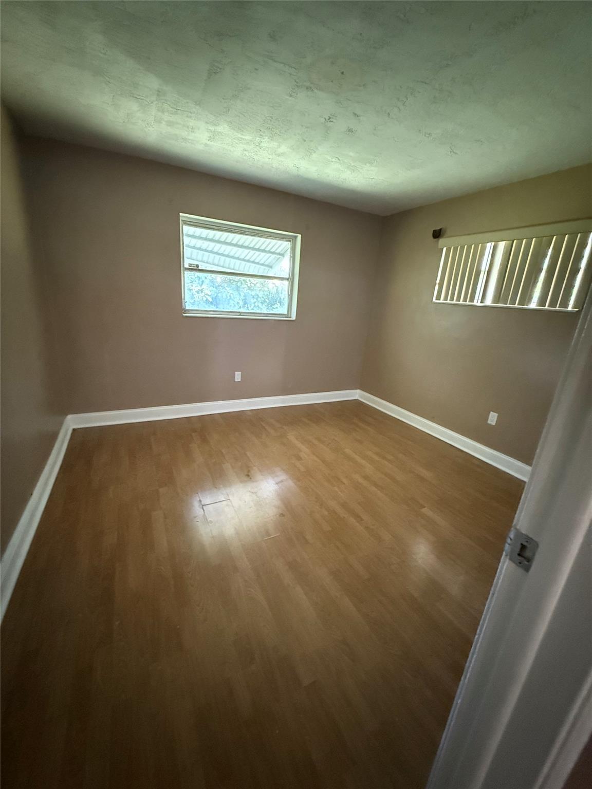 GOLD KEY VILLAS WEST - Residential Lease