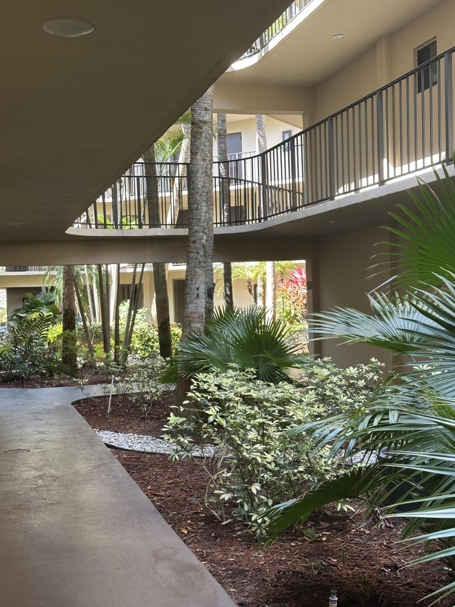 PALMETTO CONDO - Residential