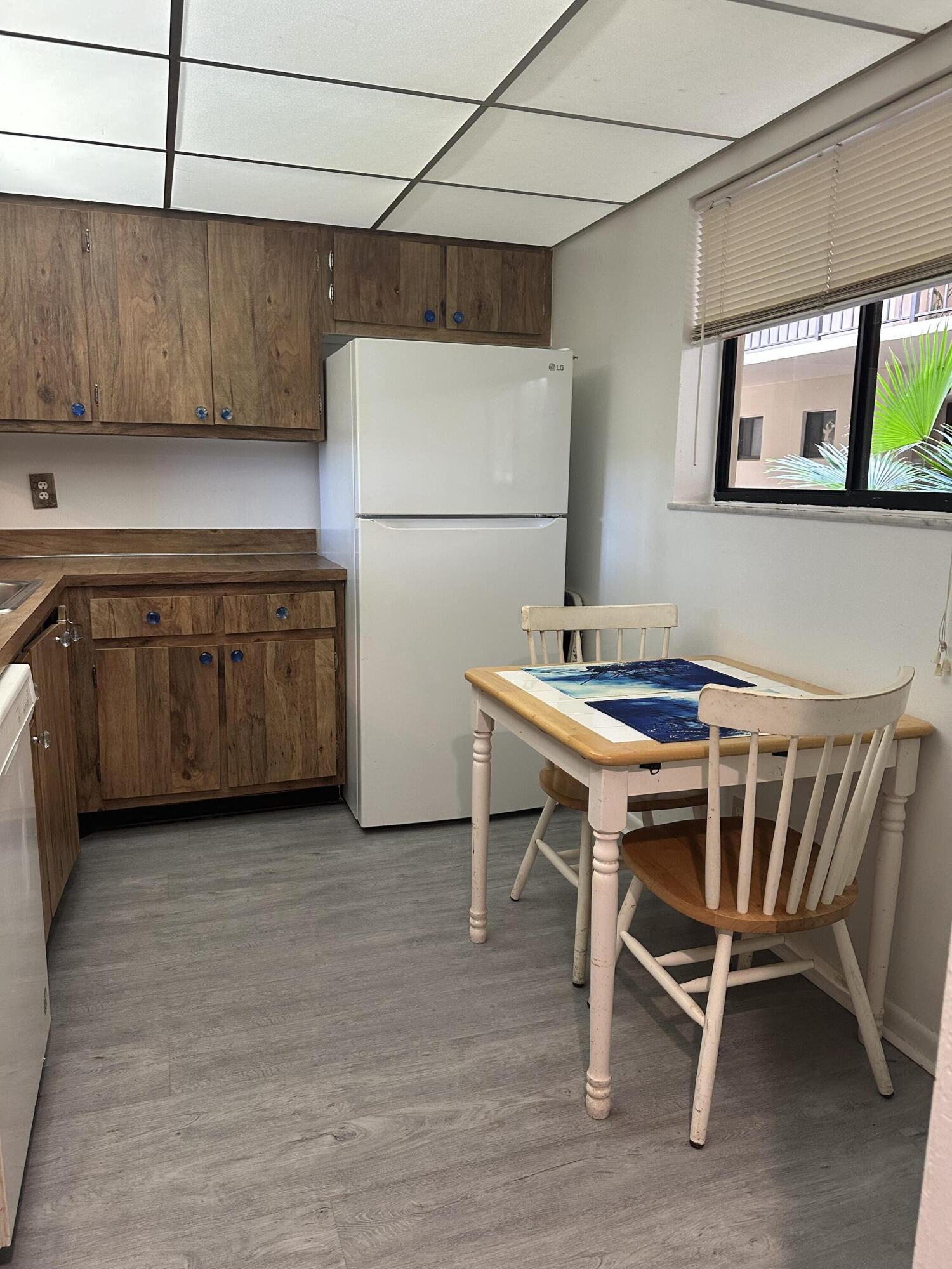 PALMETTO CONDO - Residential