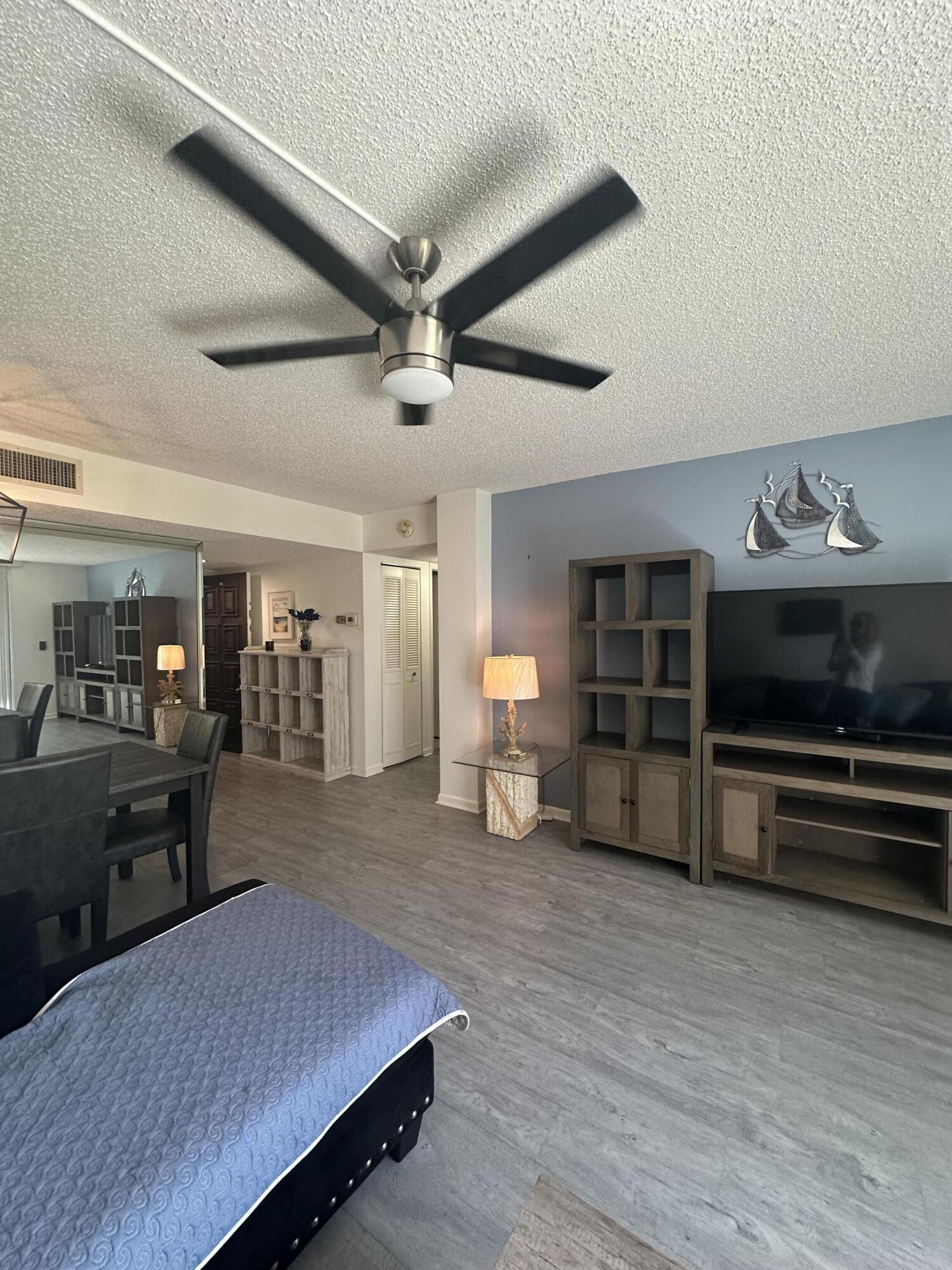 PALMETTO CONDO - Residential