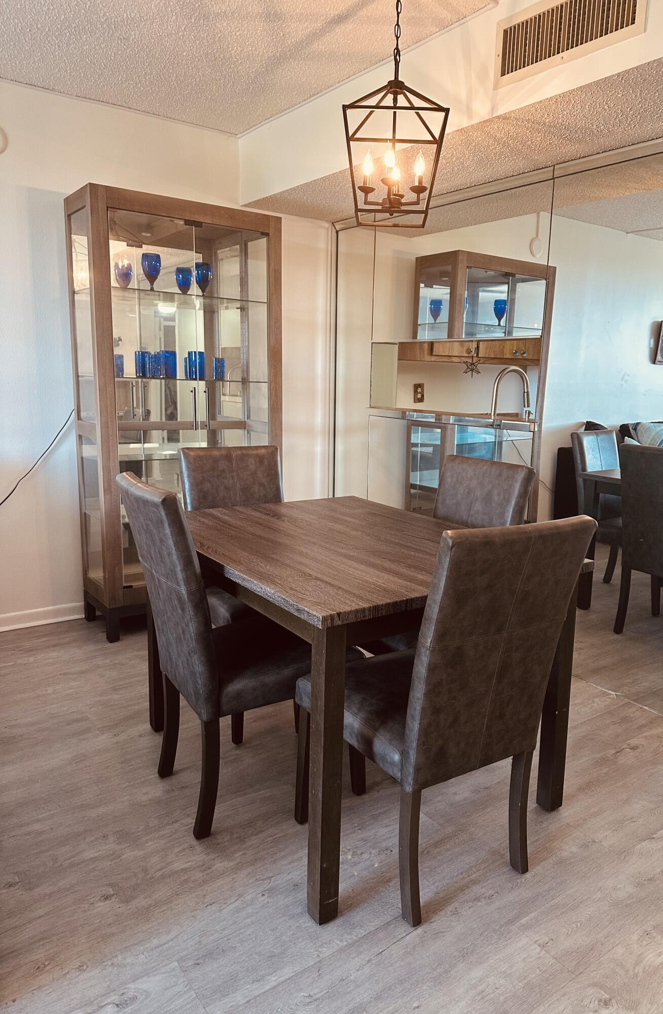 PALMETTO CONDO - Residential