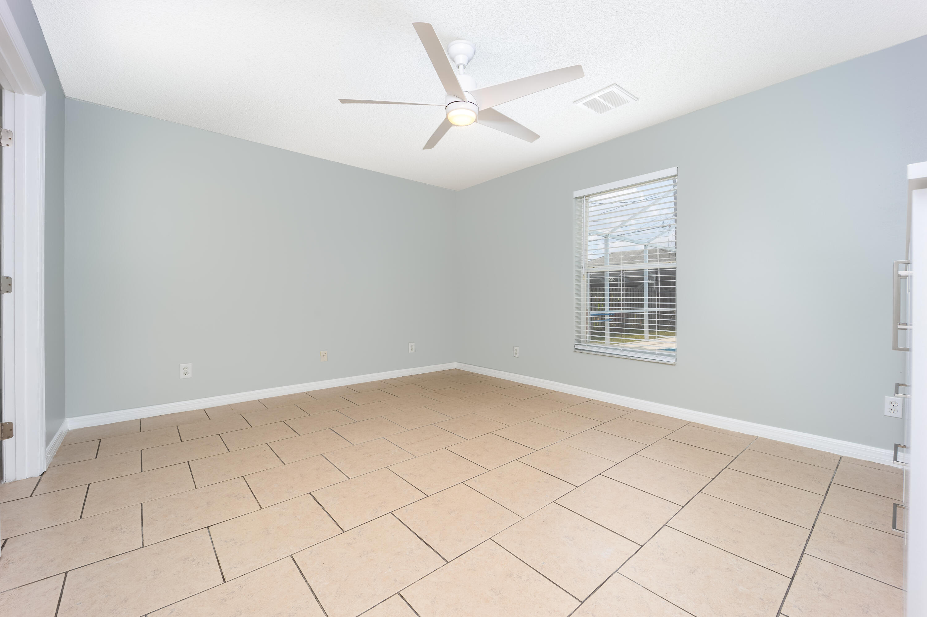 PORT ST LUCIE SECTION 23 - Residential Lease