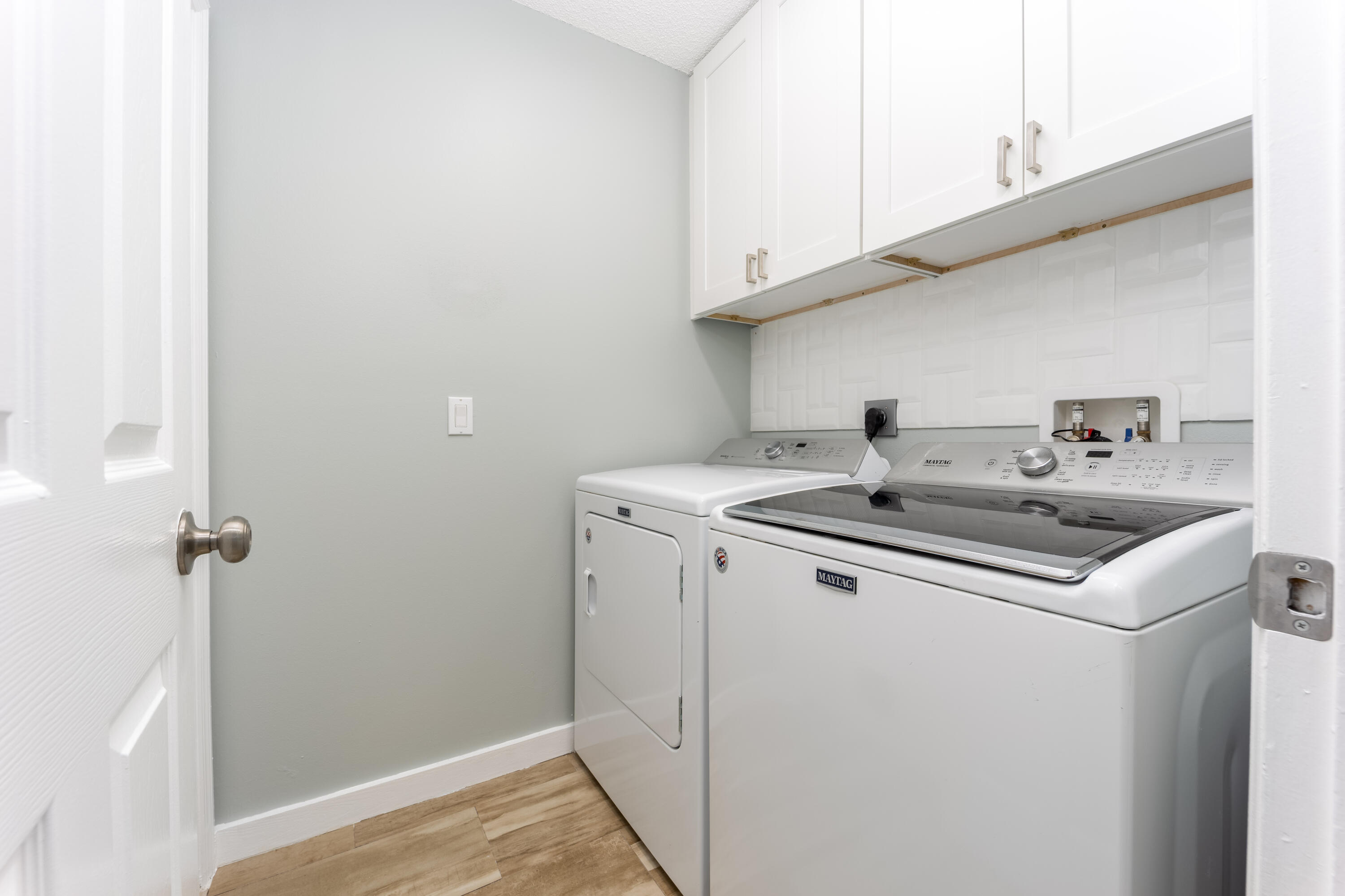 PORT ST LUCIE SECTION 23 - Residential Lease