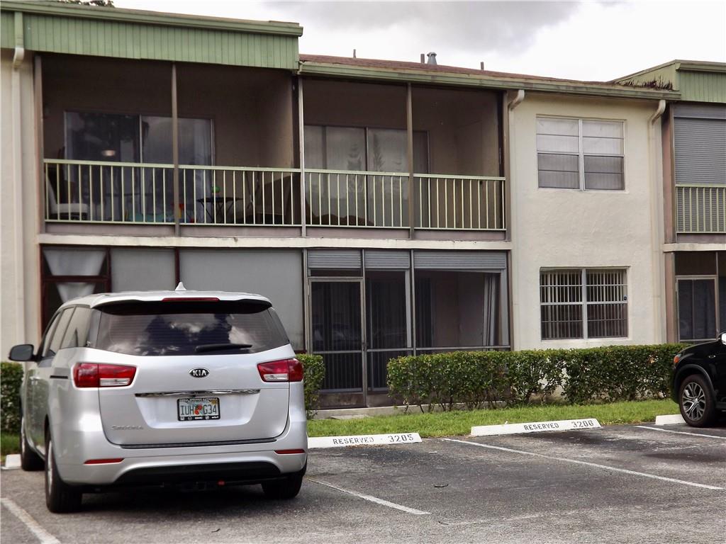 Ramblewood East Condo - Residential